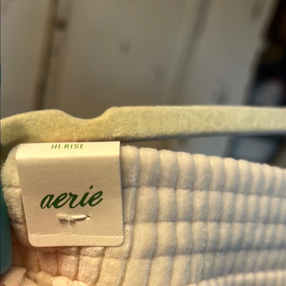 Aerie Cream Pants Soft Knit - Picture 4 of 10